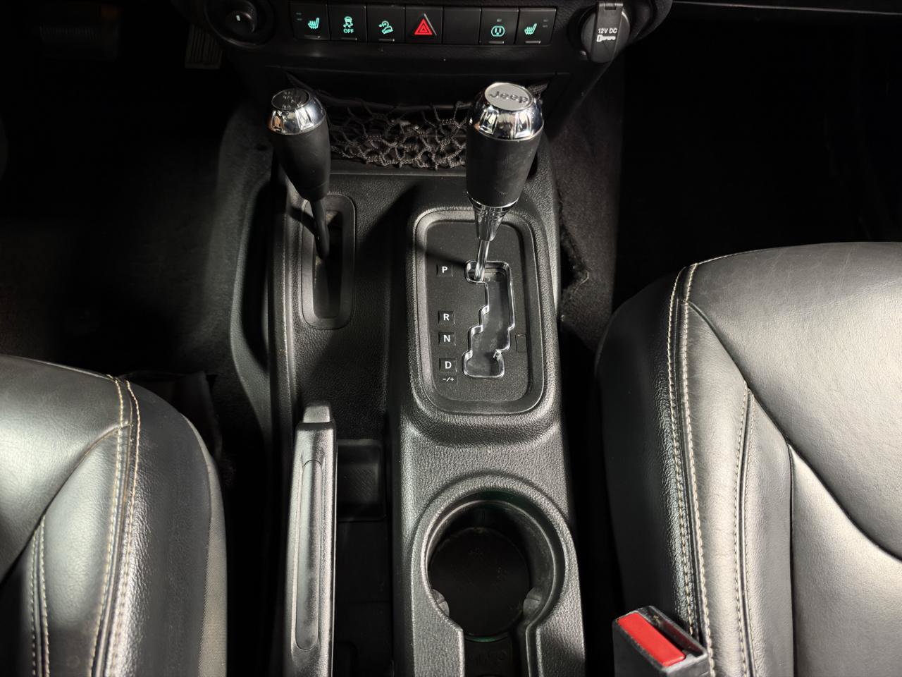 Used 2017 Jeep Wrangler Unlimited Sahara w/ Quick Order Package 24E Chief AWD/4WD image 23