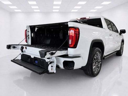 Used 2026 GMC Sierra 1500 Denali Ultimate AWD/4WD image 16