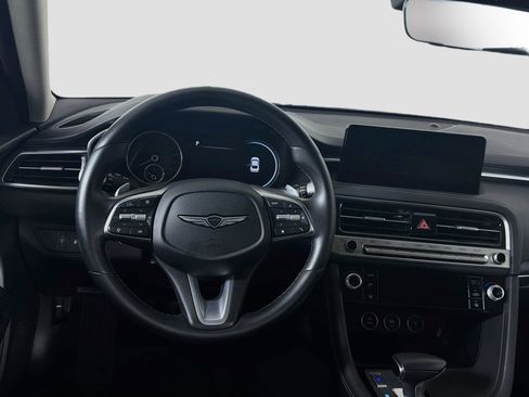 Used 2026 Genesis G70 2.5T RWD image 17