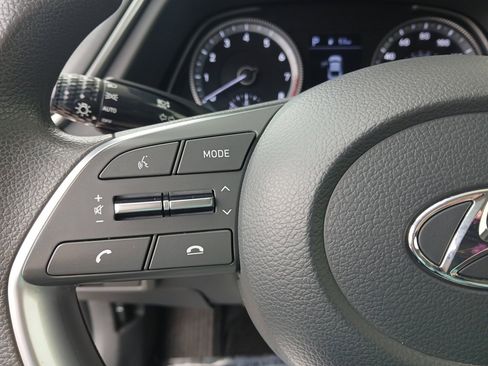 Used 2023 Hyundai Sonata SE w/ Cargo Package image 18