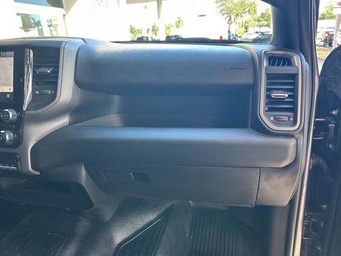 Used 2025 RAM 3500 Tradesman w/ Chrome Appearance Group image 21