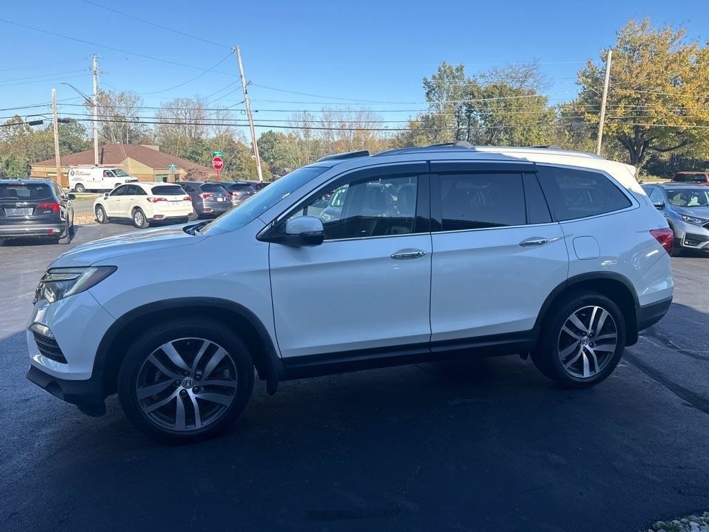 Used 2017 Honda Pilot Elite image 7