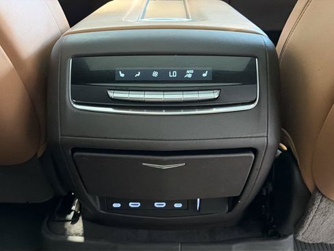 Used 2021 Cadillac Escalade ESV Sport w/ Driver Assist Tech Package AWD/4WD image 26