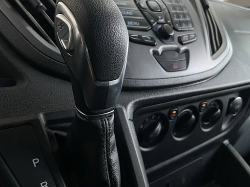Used 2019 Ford Transit 150 XL image 38