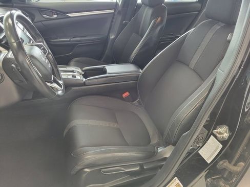 Used 2020 Honda Civic Sport image 6