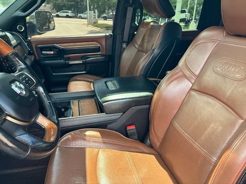 Used 2019 RAM 2500 Limited AWD/4WD image 18