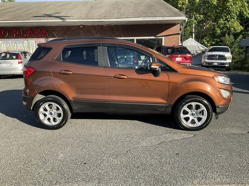 Used 2019 Ford EcoSport SE AWD/4WD image 3