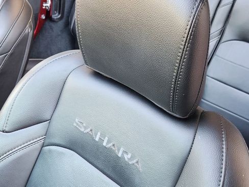 Certified 2021 Jeep Wrangler Unlimited Sahara w/ Cold Weather Group AWD/4WD image 13