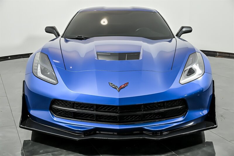 Used 2015 Chevrolet Corvette Stingray Coupe w/ ZF1 Appearance Package RWD image 4
