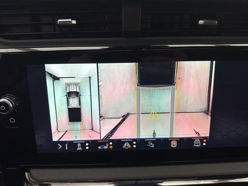 New 2026 GMC Sierra 2500 AT4 w/ AT4 Premium Plus Package image 30