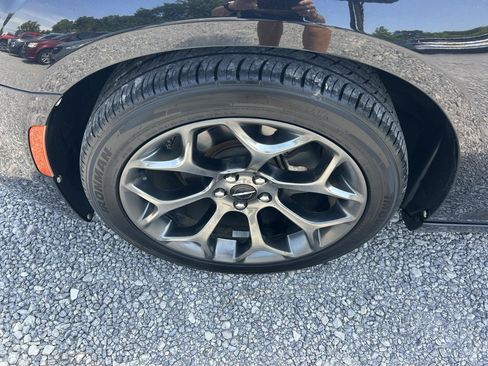 Used 2016 Chrysler 300 S w/ 300S Premium Group RWD image 20