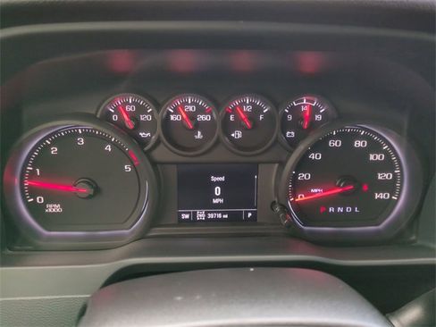 Certified 2024 Chevrolet Silverado 2500 Custom w/ Custom Value Package image 32