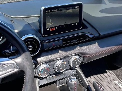 Used 2016 MAZDA MX-5 Miata Grand Touring RWD image 6