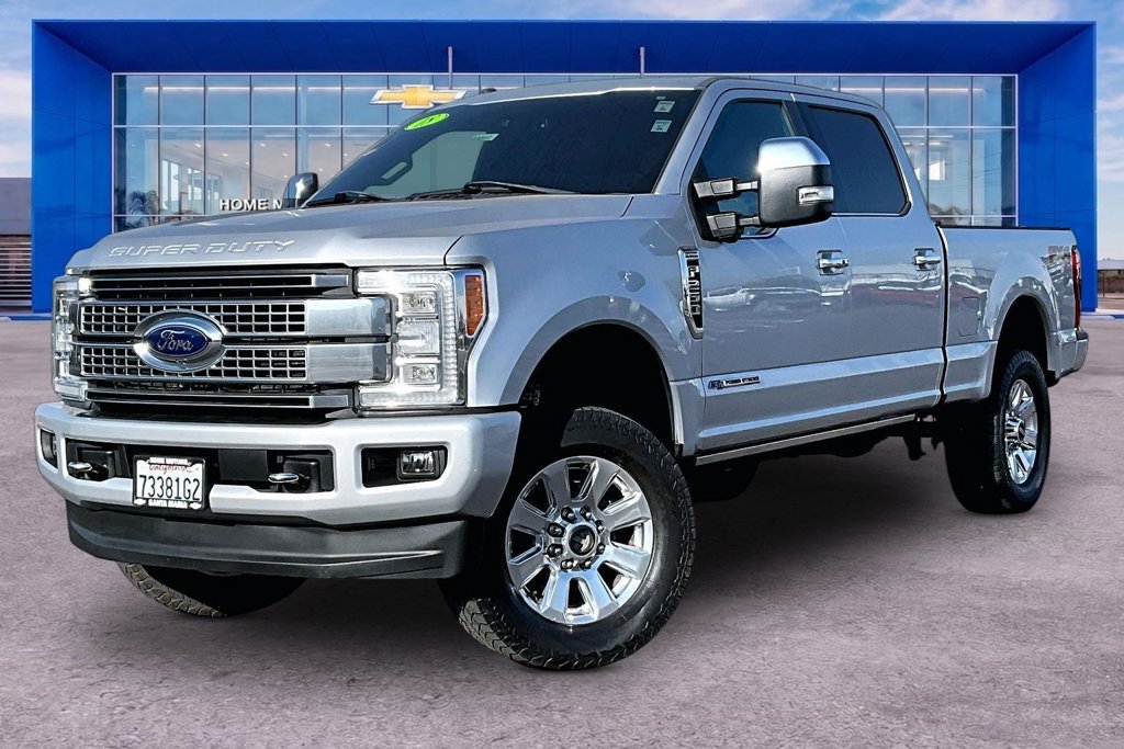 Used 2018 Ford F250 Platinum w/ Platinum Ultimate Package AWD/4WD image 35