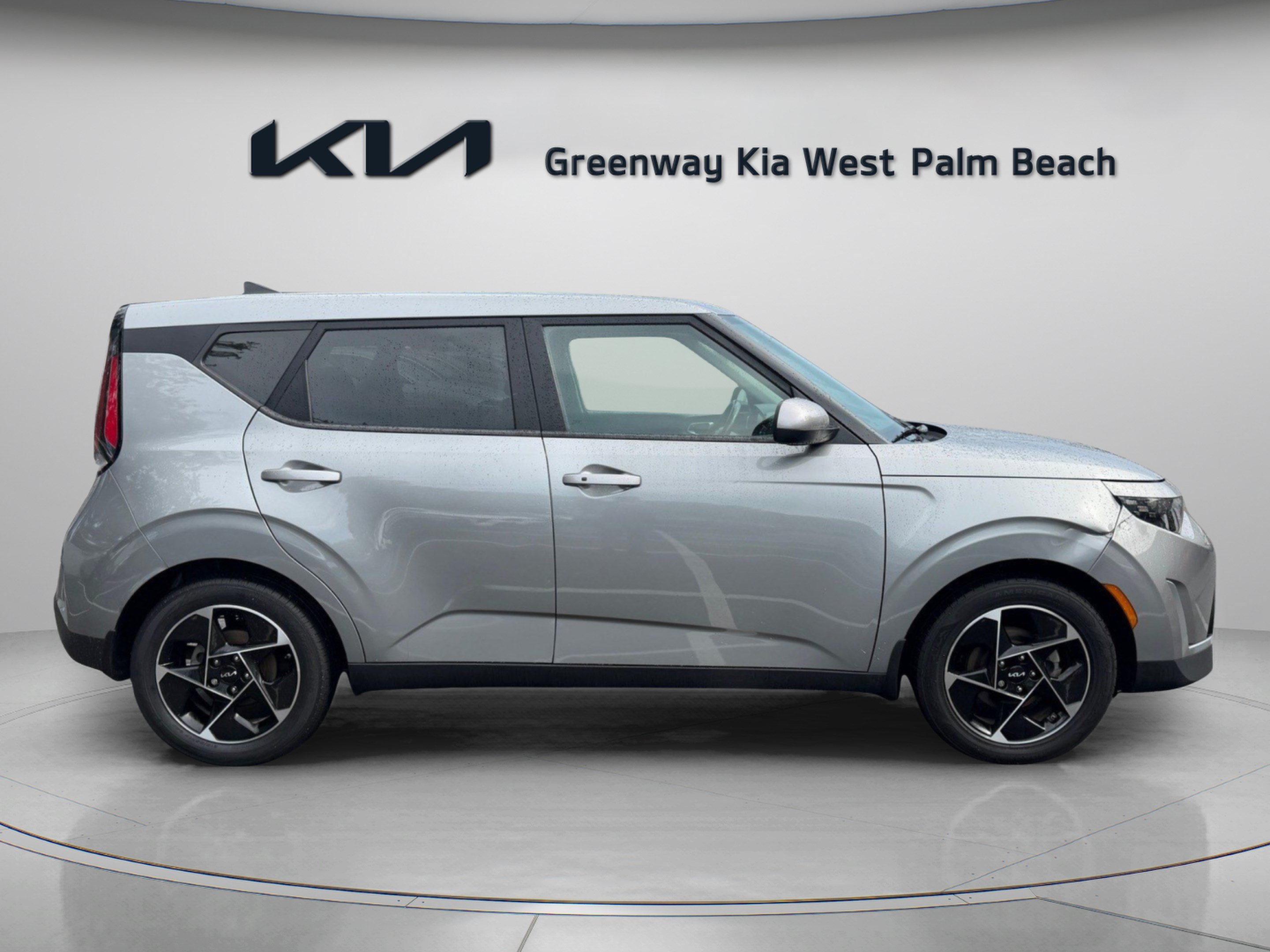 Certified 2023 Kia Soul EX FWD image 8