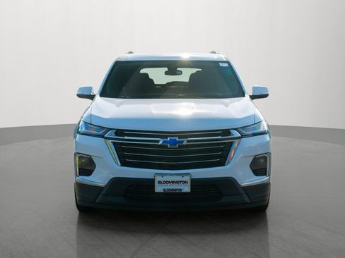 Used 2023 Chevrolet Traverse LT AWD/4WD image 2