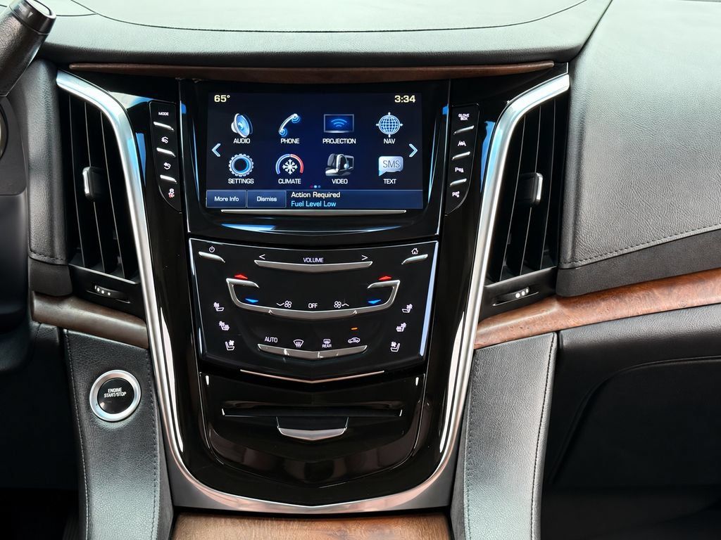Used 2018 Cadillac Escalade ESV Premium Luxury w/ LPO, Radiant Package AWD/4WD image 38