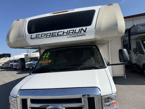 Used 2022 Ford E-450 and Econoline 450 Super Duty w/ Motorhome Prep Package image 13