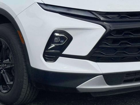 Used 2024 Chevrolet Blazer LT w/ Midnight/Sport Edition FWD image 5