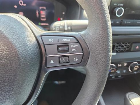 Used 2024 Honda Accord EX image 22