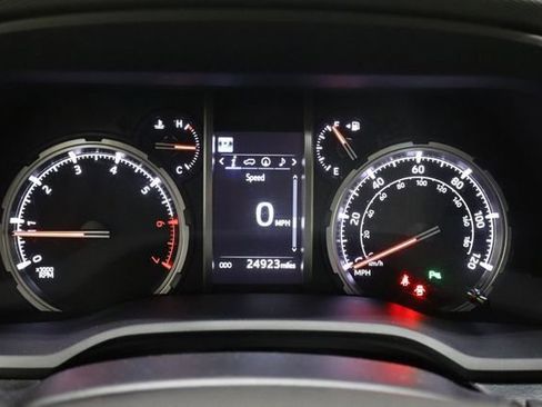 Used 2023 Toyota 4Runner Limited image 28