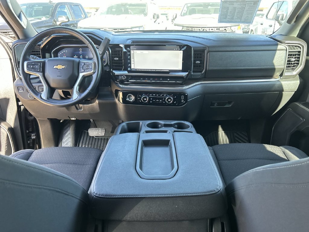 Certified 2026 Chevrolet Silverado 1500 LT RWD image 18