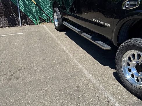 Used 2017 Nissan Titan Platinum Reserve AWD/4WD image 5
