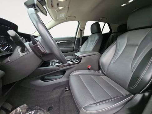 Used 2023 Buick Envision Essence FWD image 9