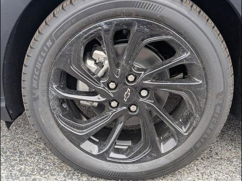 New 2027 Chevrolet Bolt RS FWD image 21