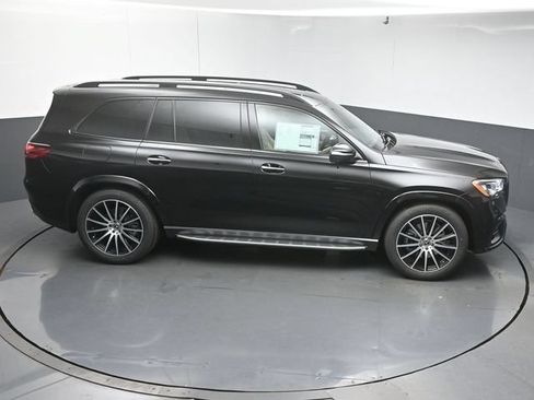 Used 2026 Mercedes-Benz GLS 450 4MATIC image 50
