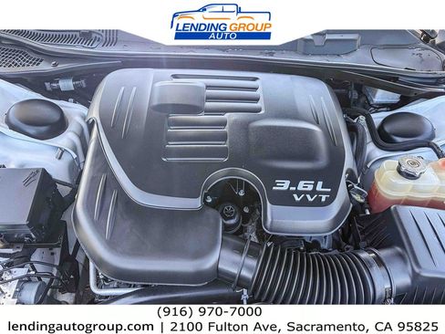 Used 2022 Dodge Challenger SXT RWD image 26
