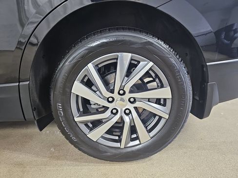 Used 2024 Chevrolet Equinox LT w/ LPO, Floor Liner Package FWD image 39