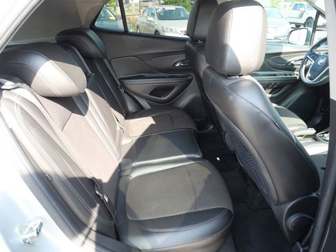 Used 2019 Buick Encore Preferred image 29