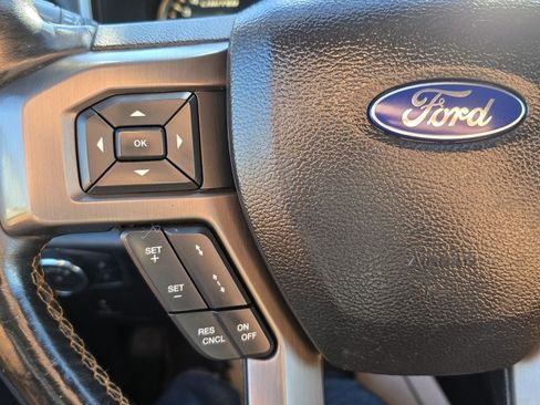 Used 2016 Ford F150 Limited w/ Trailer Tow Package image 22