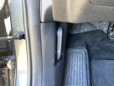 Used 2024 Kia Sportage LX image 44