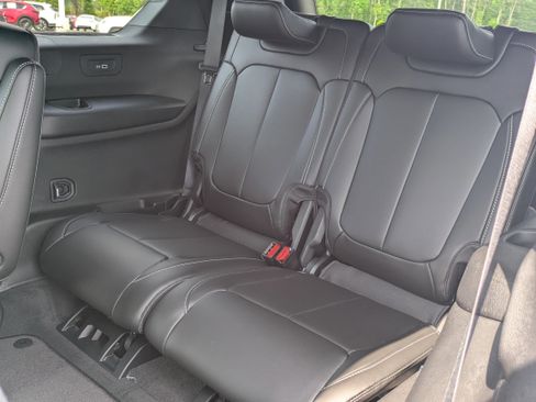 New 2026 Jeep Grand Cherokee L Limited AWD/4WD image 15