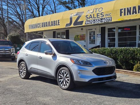 Used 2020 Ford Escape Titanium image 1