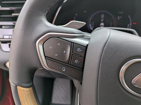 Used 2024 Lexus RX 350 Premium Plus w/ Convenience Package image 15