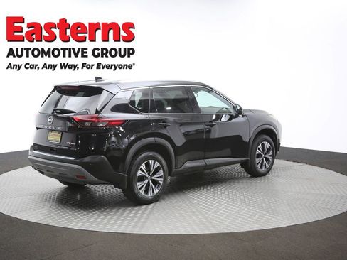 Used 2021 Nissan Rogue SV w/ Premium Package image 45