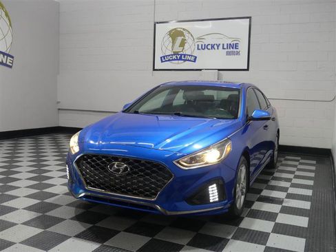 Used 2018 Hyundai Sonata Sport image 4