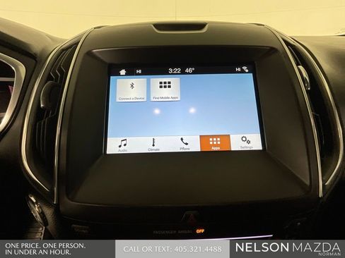 Used 2018 Ford Edge Titanium image 36