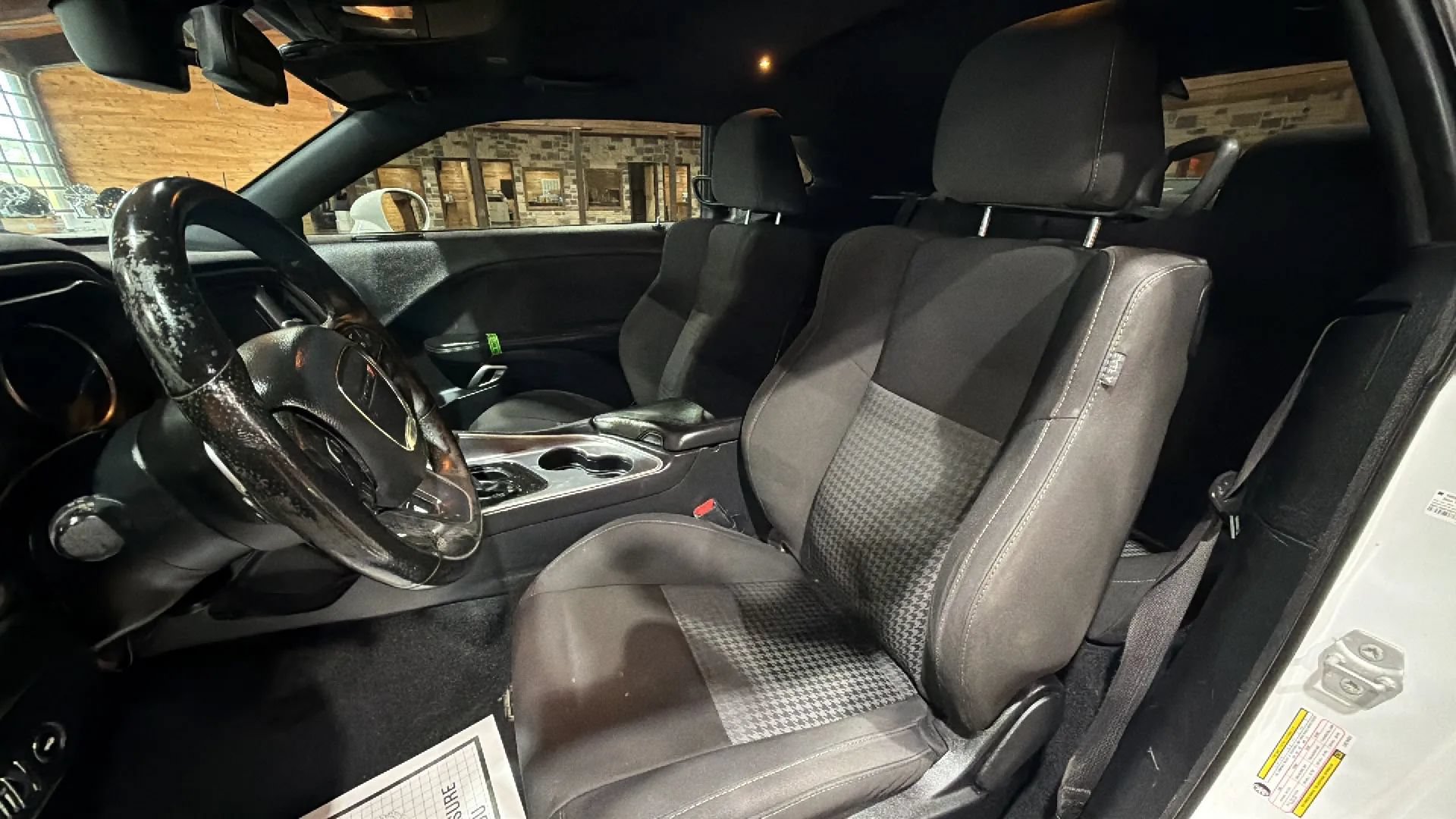 Used 2020 Dodge Challenger R/T RWD image 10