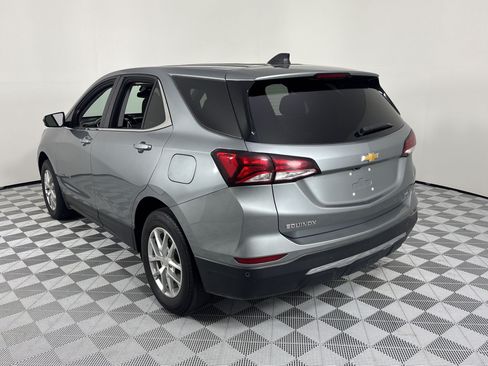 Used 2024 Chevrolet Equinox LT AWD/4WD image 3