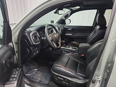 Used 2021 Toyota Tacoma TRD Pro AWD/4WD image 28