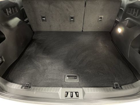 Used 2022 Ford Edge SE w/ Black Appearance Package image 12