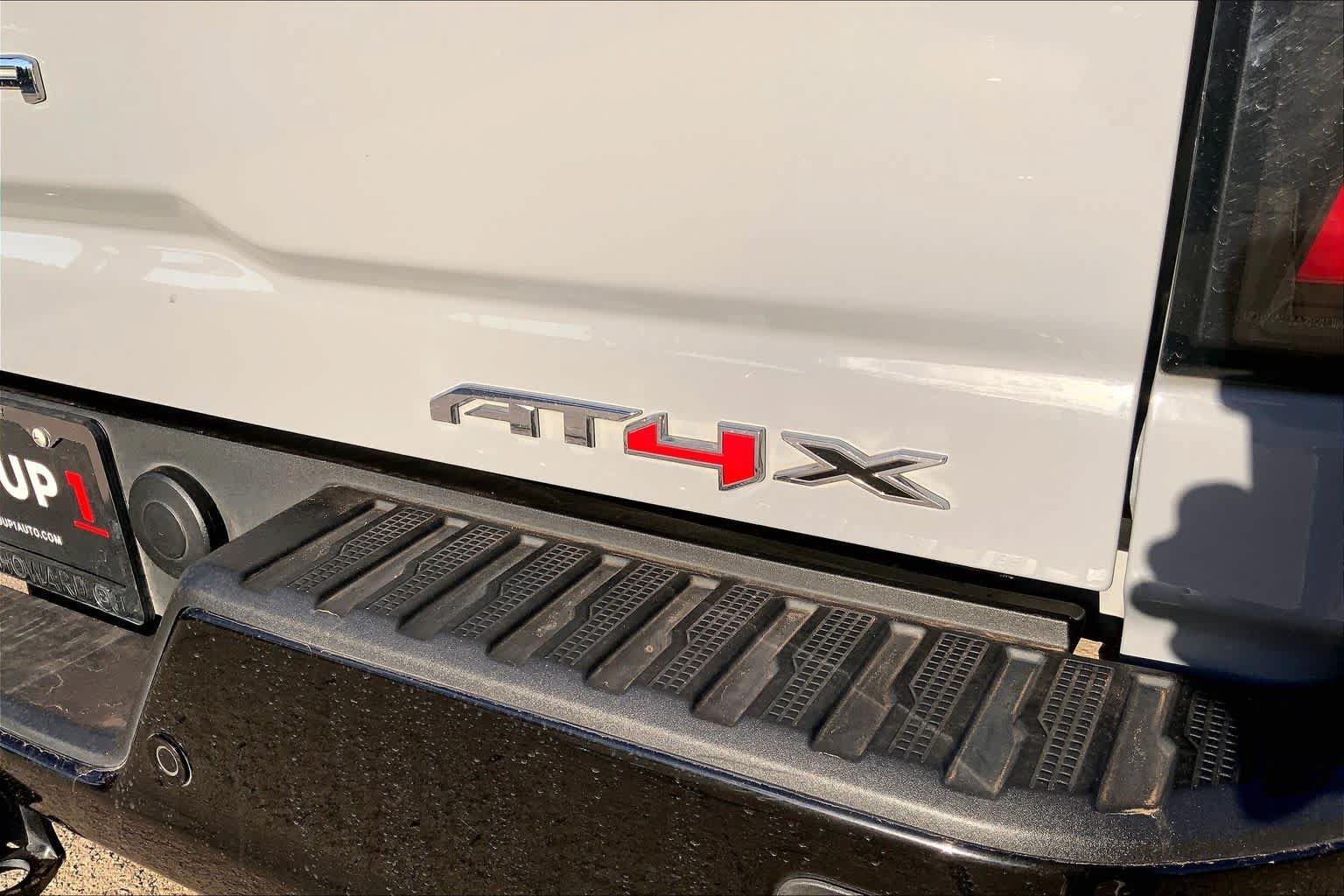 Certified 2024 GMC Sierra 2500 AT4X AWD/4WD image 10