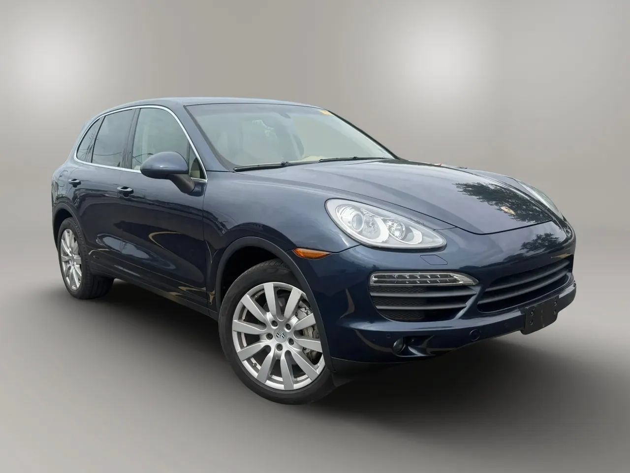 Used 2014 Porsche Cayenne S w/ Comfort Package AWD/4WD image 9