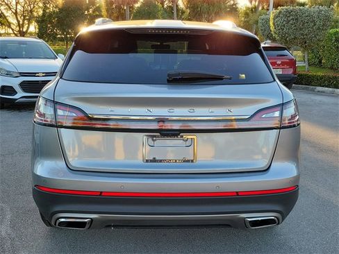 Certified 2023 Lincoln Nautilus AWD w/ Premium Package image 5