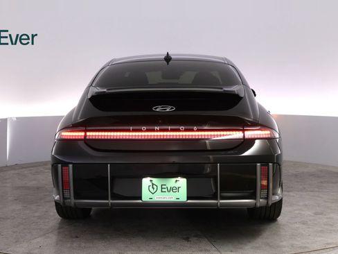 Used 2023 Hyundai Ioniq 6 Limited RWD image 15