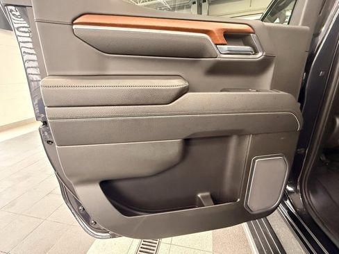 Used 2022 GMC Sierra 1500 Denali image 39